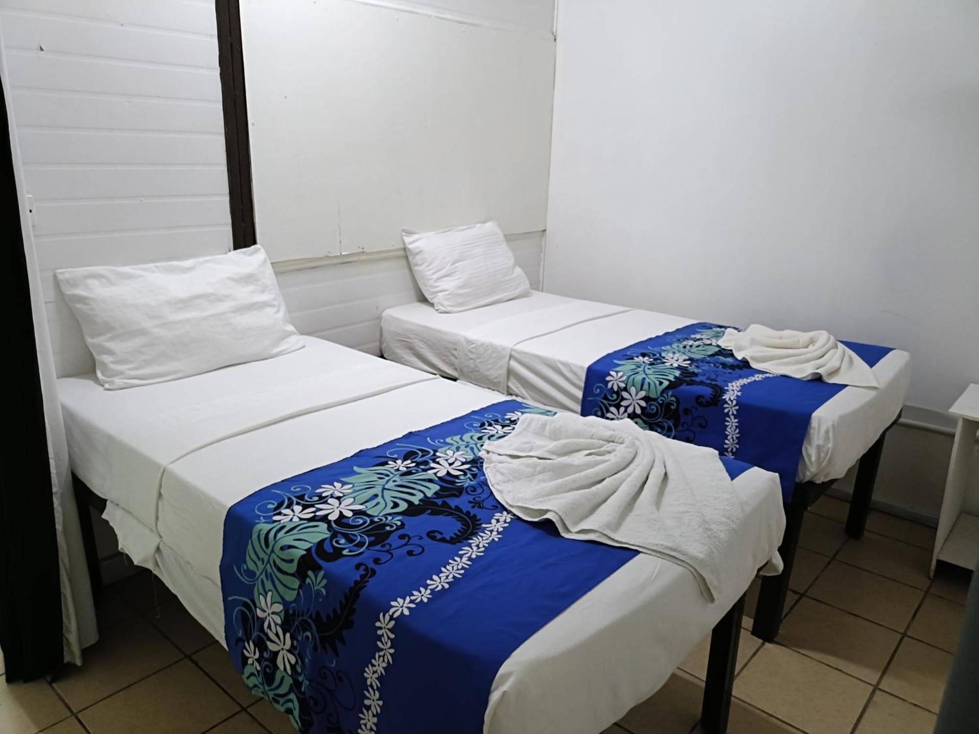 Olivias Accommodation 阿皮亚 外观 照片
