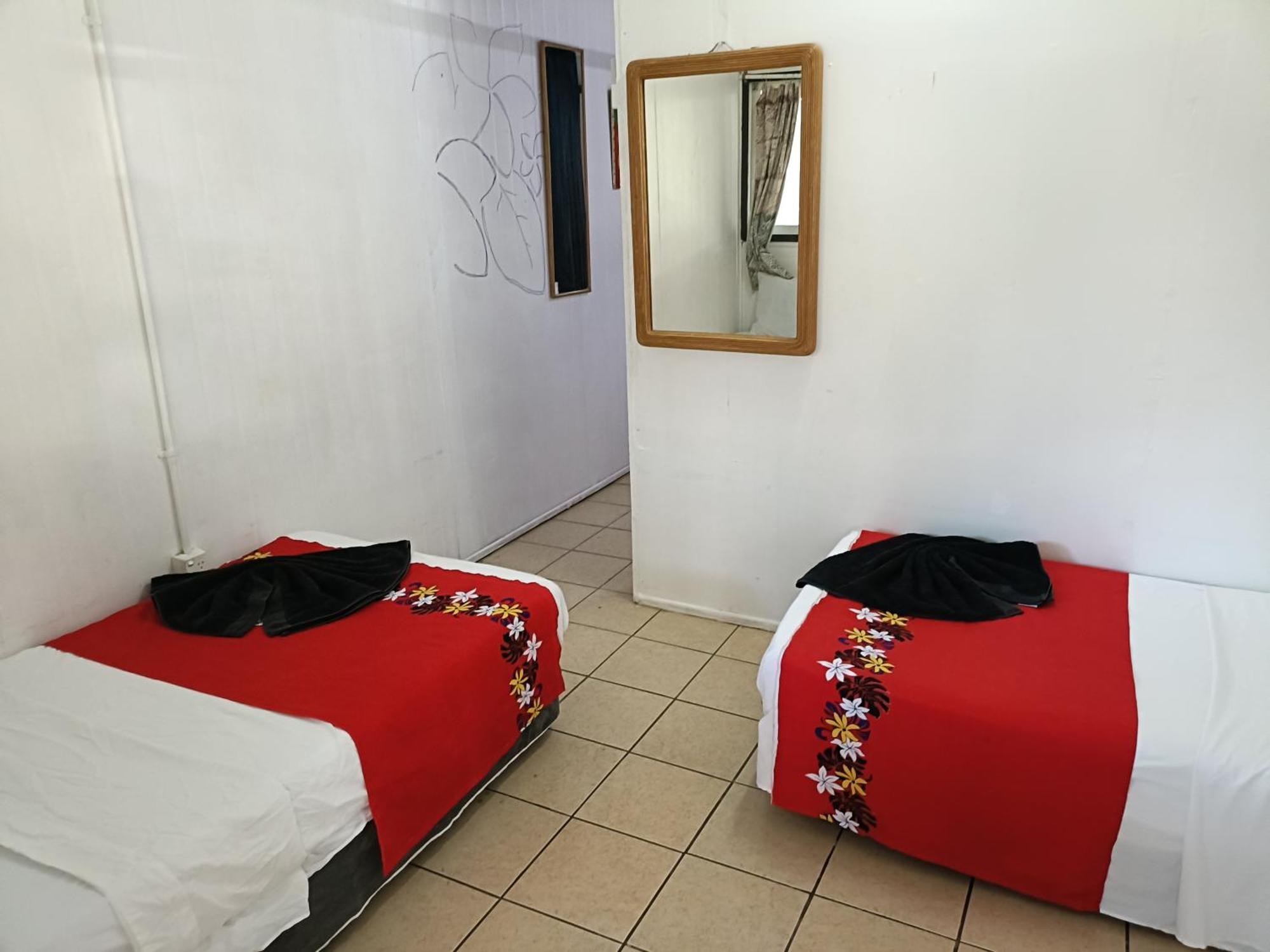 Olivias Accommodation 阿皮亚 外观 照片