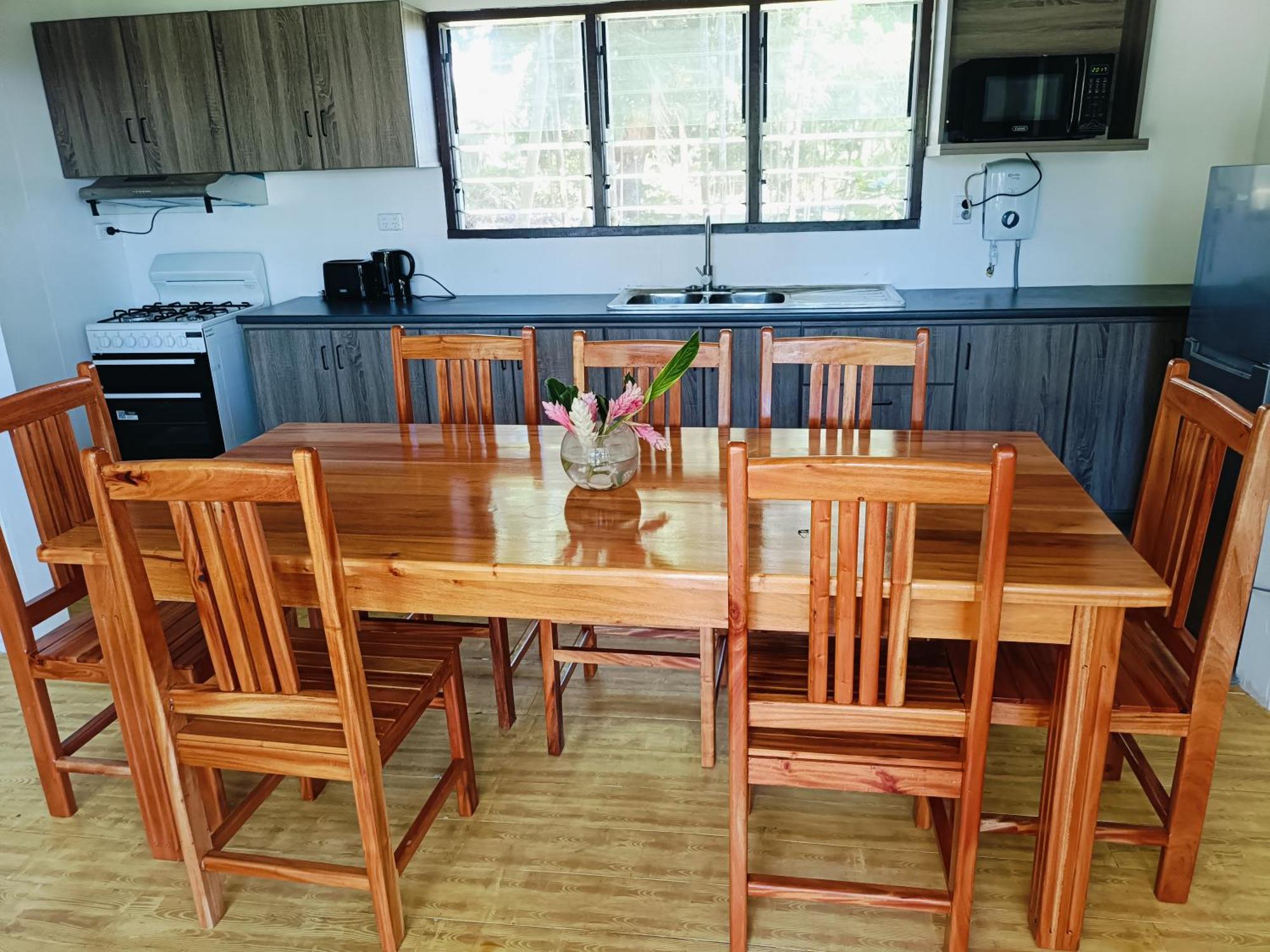 Olivias Accommodation 阿皮亚 外观 照片