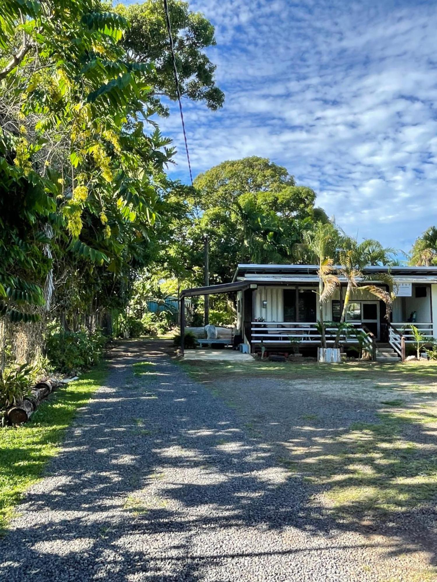 Olivias Accommodation 阿皮亚 外观 照片