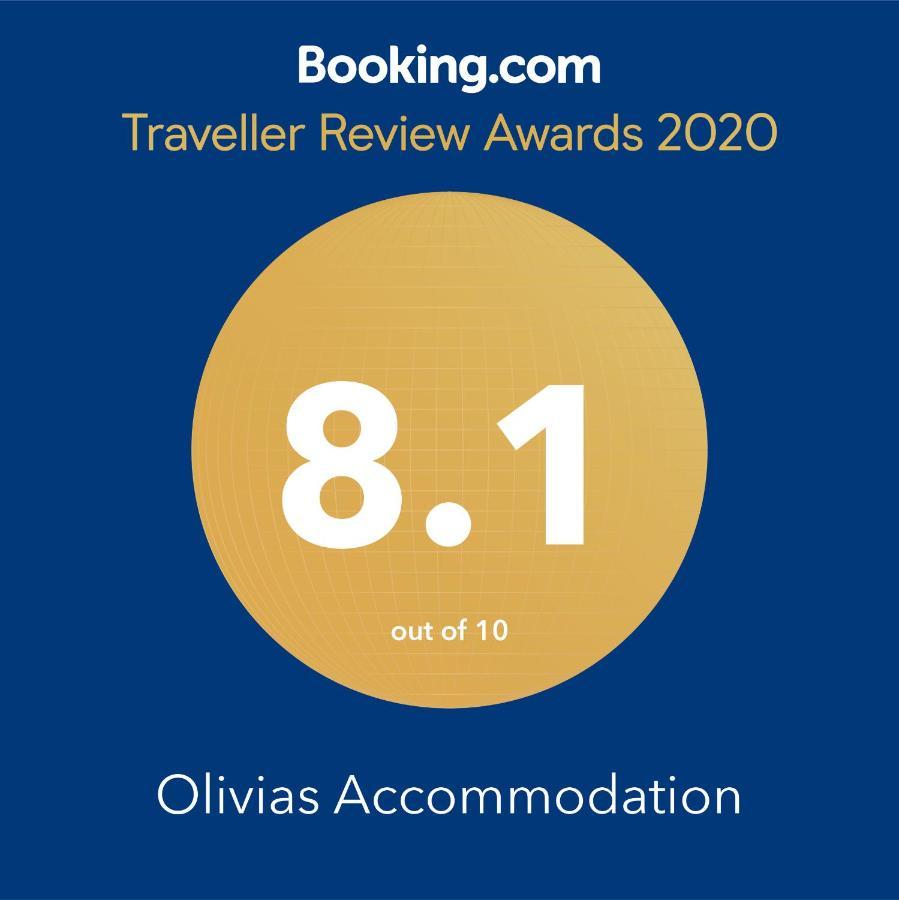 Olivias Accommodation 阿皮亚 外观 照片