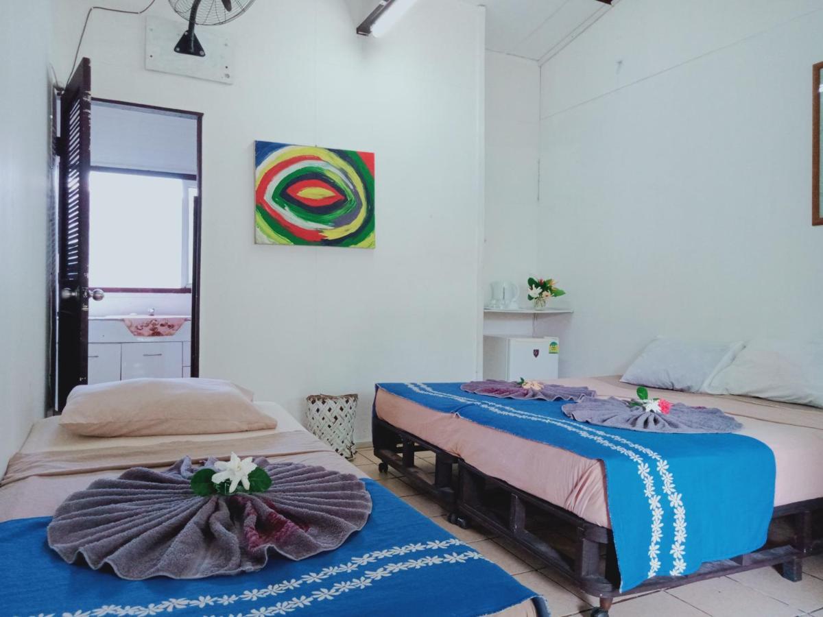 Olivias Accommodation 阿皮亚 外观 照片