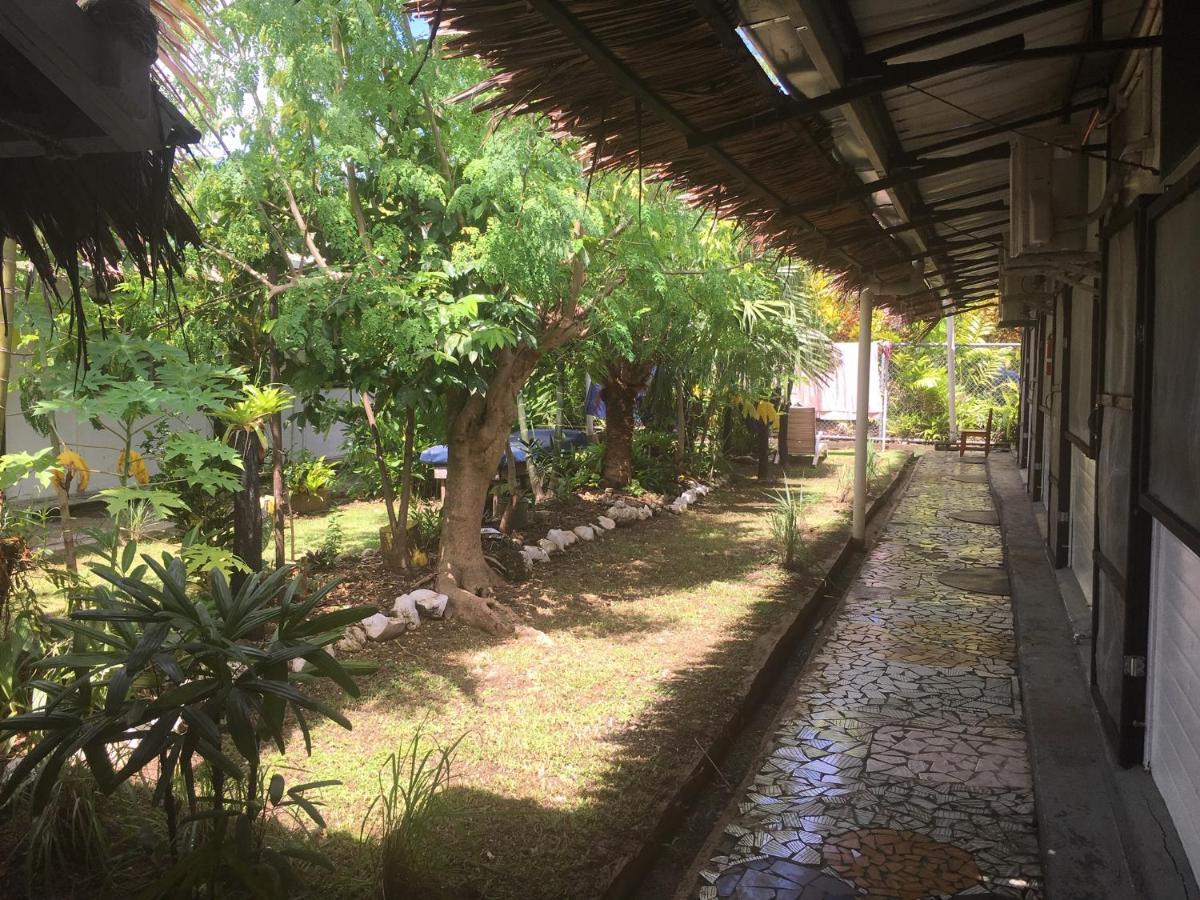 Olivias Accommodation 阿皮亚 外观 照片