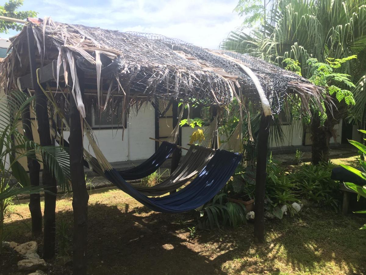 Olivias Accommodation 阿皮亚 外观 照片
